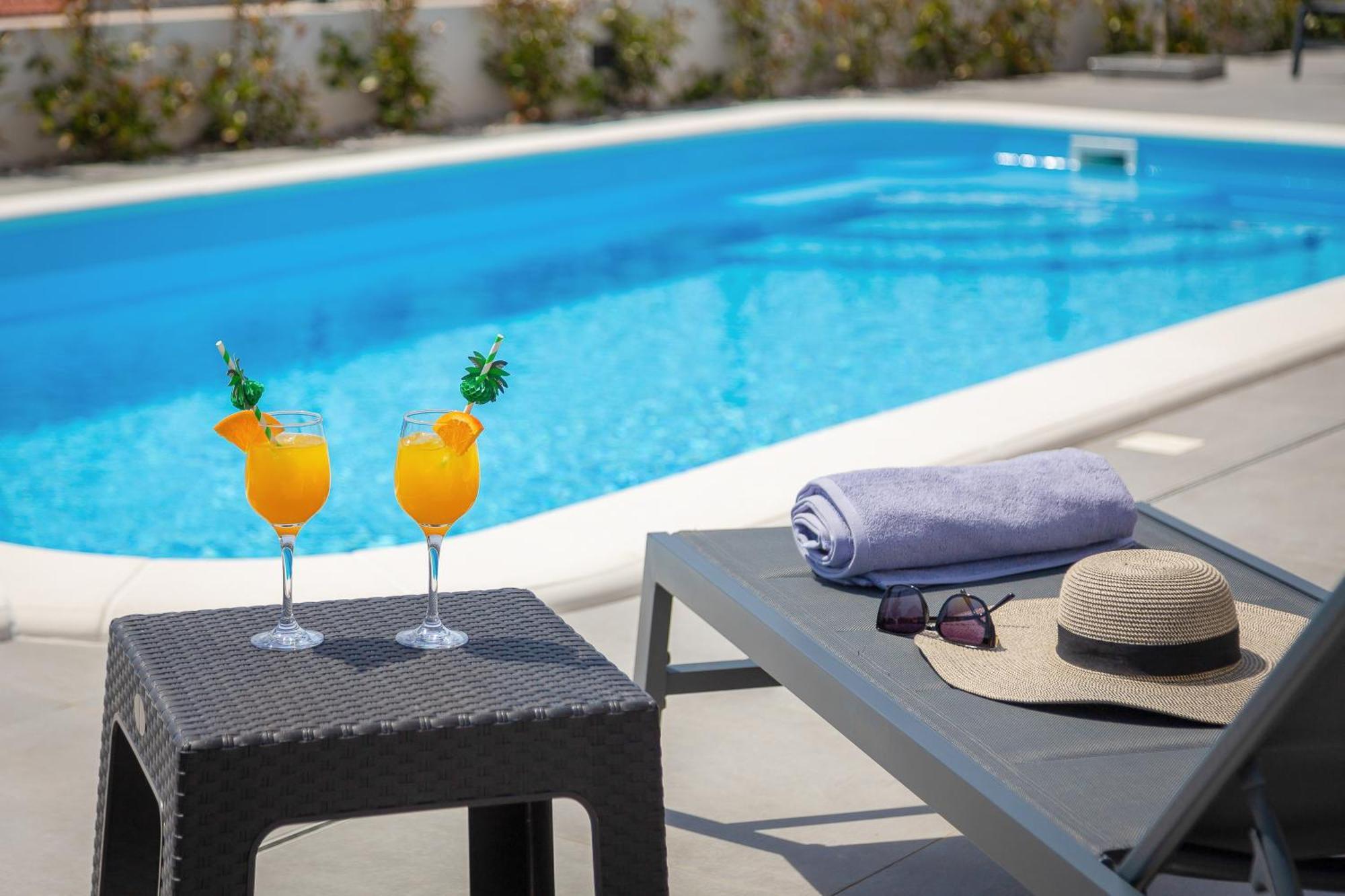 Villa Paradiso Adriatico Kastela Bagian luar foto