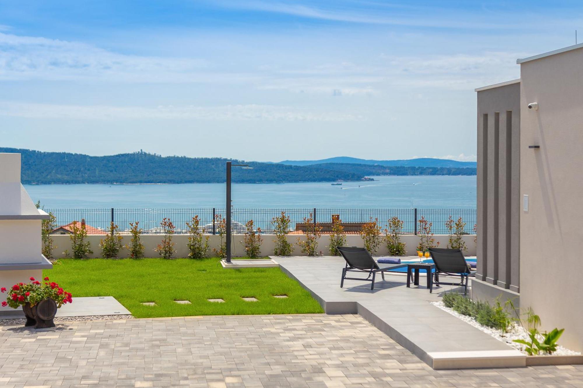 Villa Paradiso Adriatico Kastela Bagian luar foto